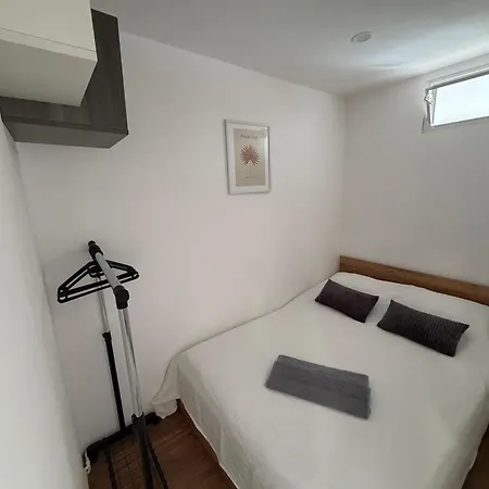 Lägenhet Apartmentsbymatyrafa-xv